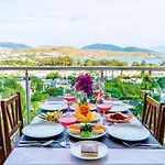 فندق Bodrum غومْبيت